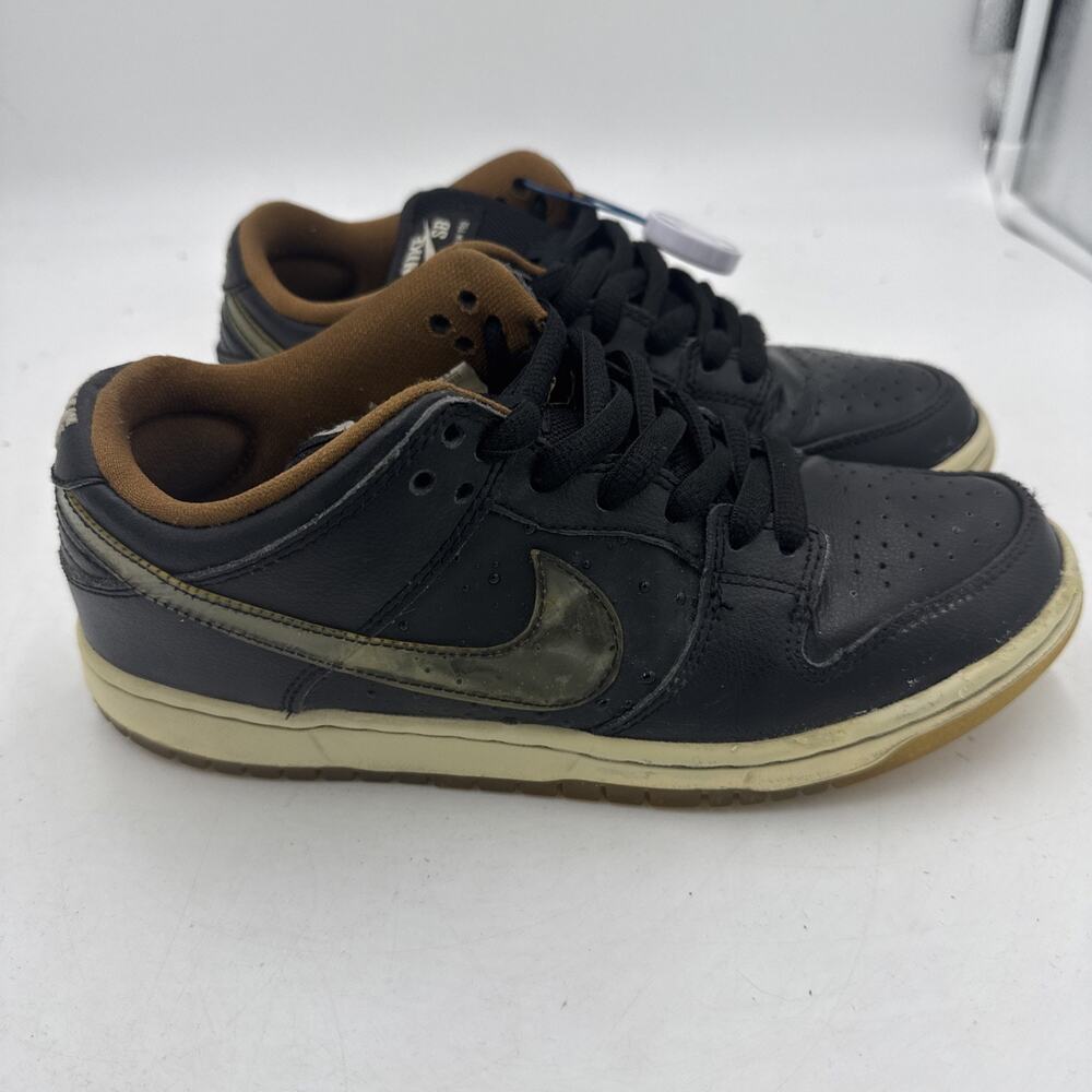 Size 6 - Nike Dunk Premium SB Qs Low Black Rain